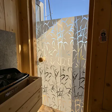 Bådhotel Hausboot Fjord Stella - Solarboot Mit Biosauna In Wendtorf