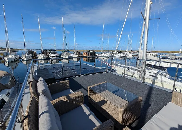 Hausboot Fjord Stella - Solarboot Mit Biosauna In * Wendtorf